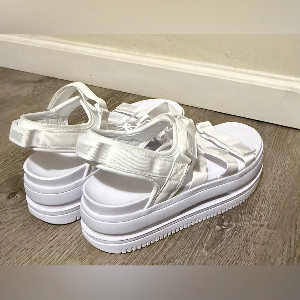 Nike Icon Classic Platform Sandals White Pure Platinum Size 10 | Chunky Strappy